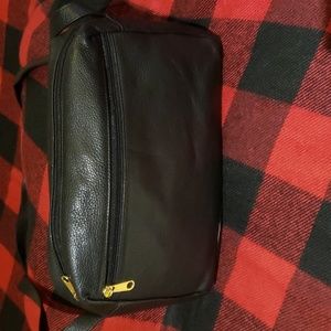 Wilson Leather Black Bag
